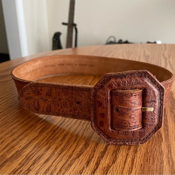 Woodward Accessories - Woodward Cowhide Leather Crocodile Embossed  Brown Belt Size M